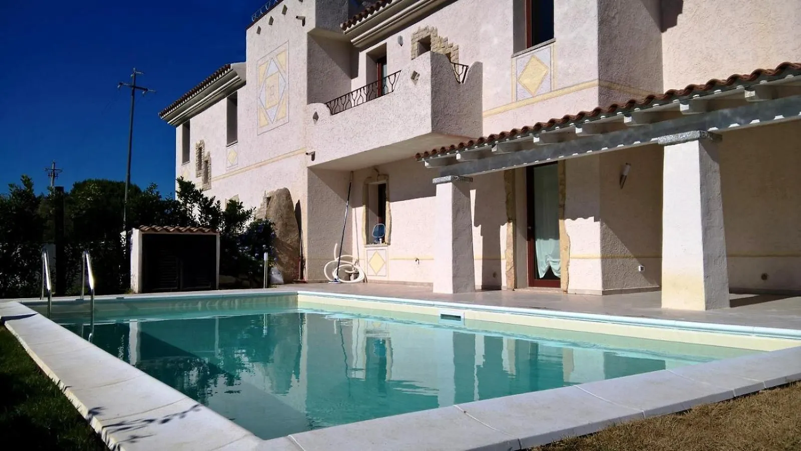 Guest house Villa Florida - Prestige Exclusive Rooms & Luxury Villas San Teodoro  Italy